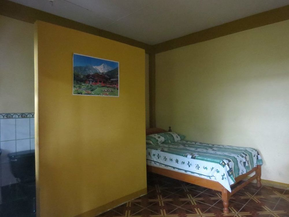 Tambopata Hostel Bambu Πουέρτο Μαλντονάντο Εξωτερικό φωτογραφία